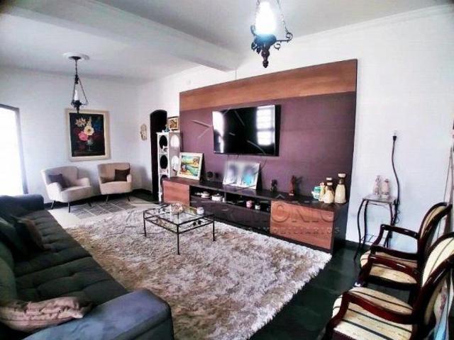Casa venda em Conjunto Habitacional Jardim Serrano, Votorantim