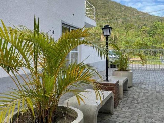 Casa venda em Jardim Califórnia, Caraguatatuba