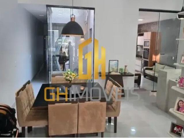 Sobrado venda em Goiânia, Região Geográfica Intermediária de Goiânia