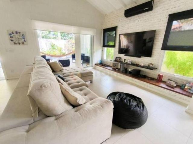 Casa venda em Região Imediata de Caraguatatuba-Ubatuba-São Sebastião, Região Metropolitana do Vale do Paraíba e Litoral Norte