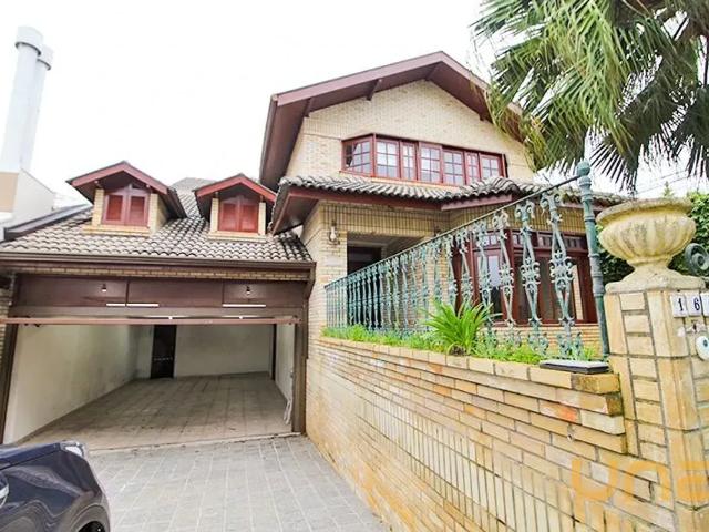 Casa aluguel em Mossunguê, Curitiba