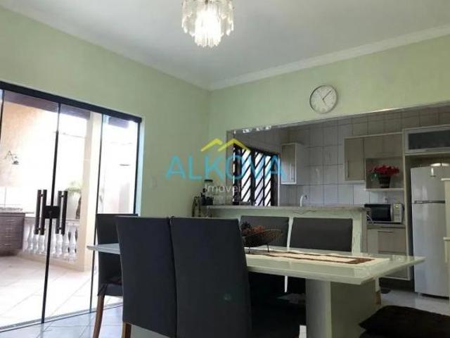 Casa venda em Região Imediata de São José dos Campos, Região Metropolitana do Vale do Paraíba e Litoral Norte