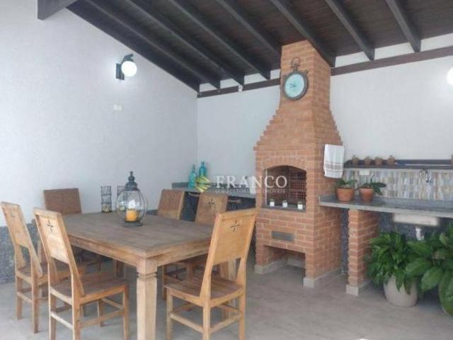 Casa venda em Região Imediata de Taubaté-Pindamonhangaba, Região Metropolitana do Vale do Paraíba e Litoral Norte