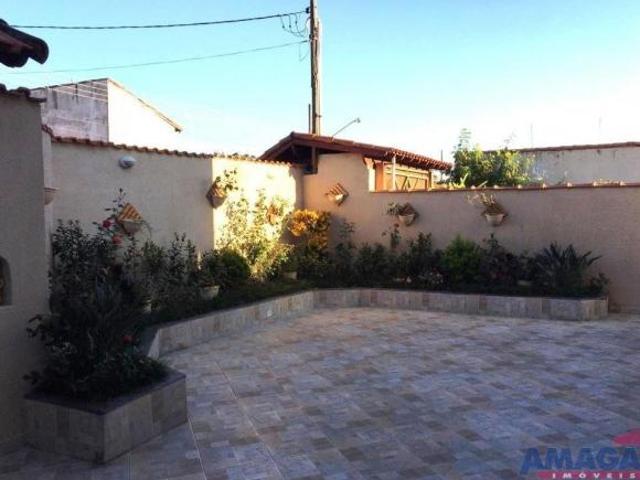 Casa venda em Região Imediata de São José dos Campos, Região Metropolitana do Vale do Paraíba e Litoral Norte
