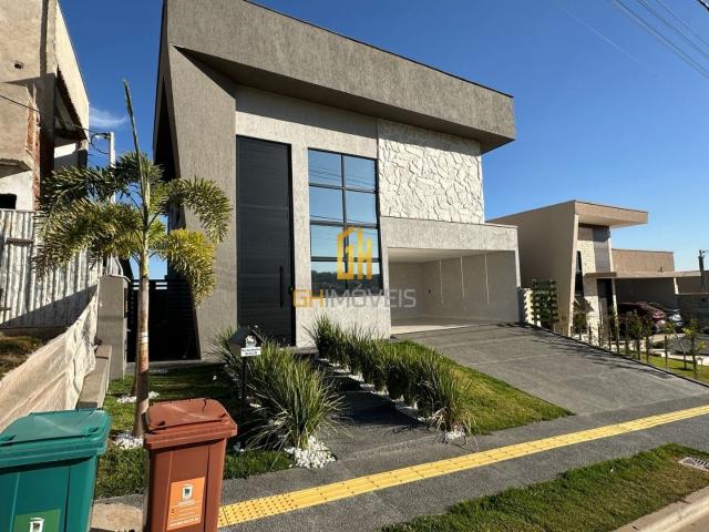 Sobrado venda em Senador Canedo, Região Geográfica Intermediária de Goiânia