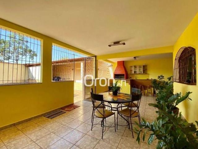 Casa venda em Região Geográfica Imediata de Goiânia, Goiânia