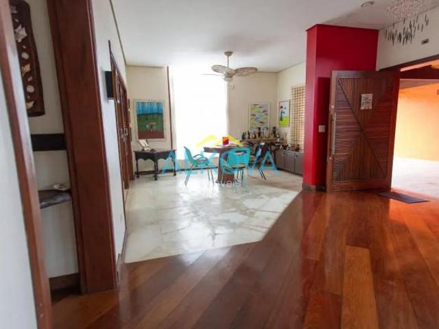 Casa venda em Jardim Tarumãs, Caraguatatuba