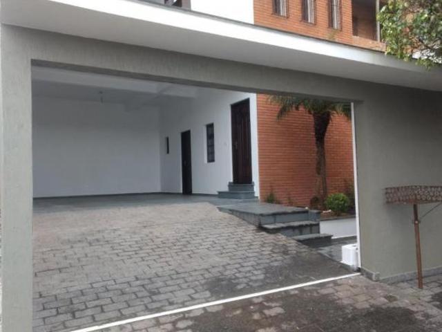 Casa venda em Jardim Silveira, Barueri