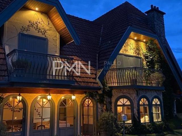 Casa venda em Região Imediata de Taubaté-Pindamonhangaba, Região Metropolitana do Vale do Paraíba e Litoral Norte
