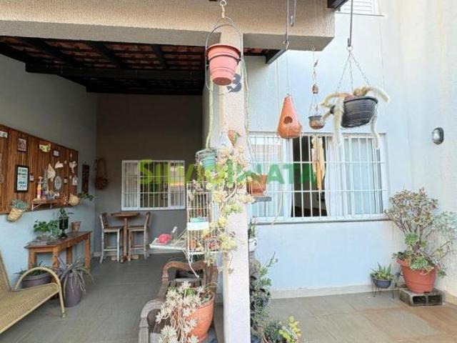 Apartamento venda em Região Geográfica Imediata de Maringá, Maringá