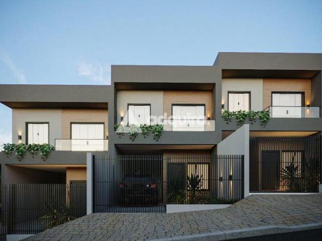 Casa venda em Região Geográfica Imediata de Ponta Grossa, Ponta Grossa