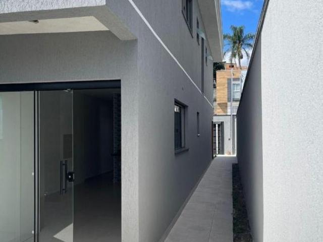 Casa venda em Itaquaquecetuba