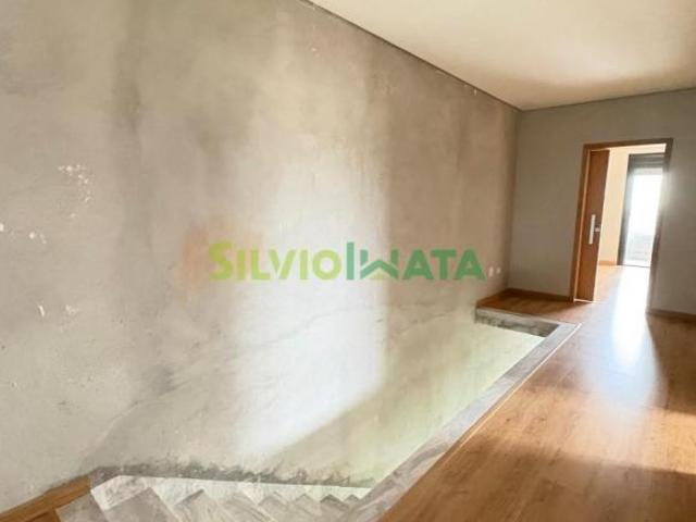 Apartamento venda em Região Geográfica Imediata de Maringá, Maringá