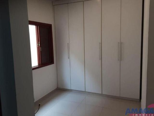 Casa venda em Jardim Siesta, Jacareí