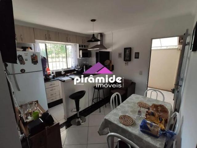 Casa venda em Região Imediata de São José dos Campos, Região Metropolitana do Vale do Paraíba e Litoral Norte