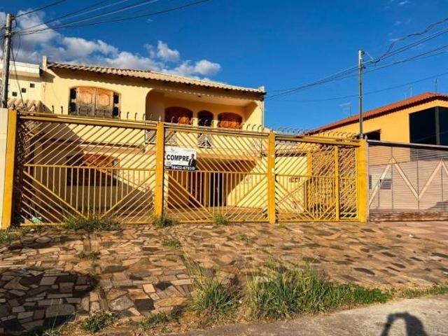 Casa venda em Região Geográfica Imediata do Distrito Federal, Região Integrada de Desenvolvimento do Distrito Federal e Entorno