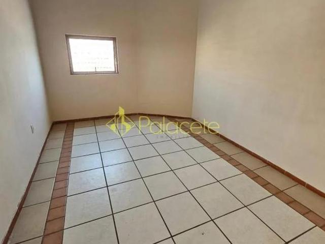 Casa venda em Região Imediata de Taubaté-Pindamonhangaba, Região Metropolitana do Vale do Paraíba e Litoral Norte