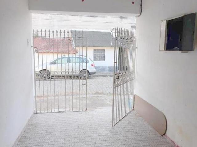 Casa venda em Região Imediata de Guaratinguetá, Região Metropolitana do Vale do Paraíba e Litoral Norte