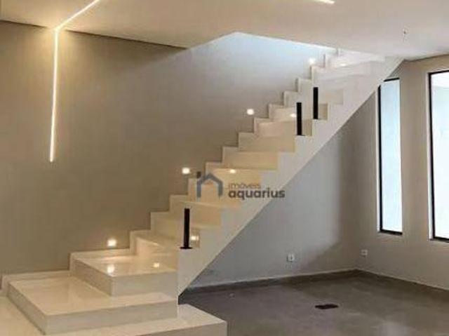 Casa venda em Região Imediata de São José dos Campos, Região Metropolitana do Vale do Paraíba e Litoral Norte
