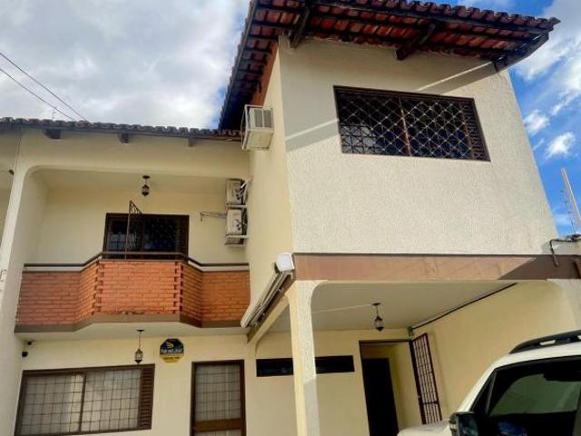 Casa venda em Região Geográfica Imediata de Goiânia, Goiânia