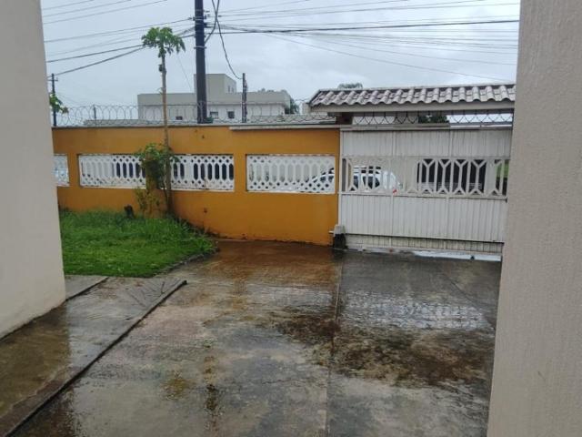 Sobrado aluguel em Caraguatatuba, Região Geográfica Intermediária de São José dos Campos
