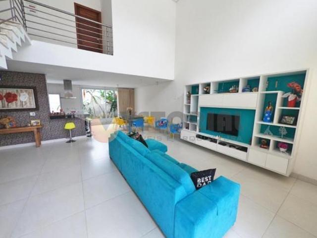 Casa venda em Jardim Arouca, Caraguatatuba