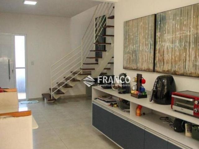 Casa venda em Região Imediata de Taubaté-Pindamonhangaba, Região Metropolitana do Vale do Paraíba e Litoral Norte