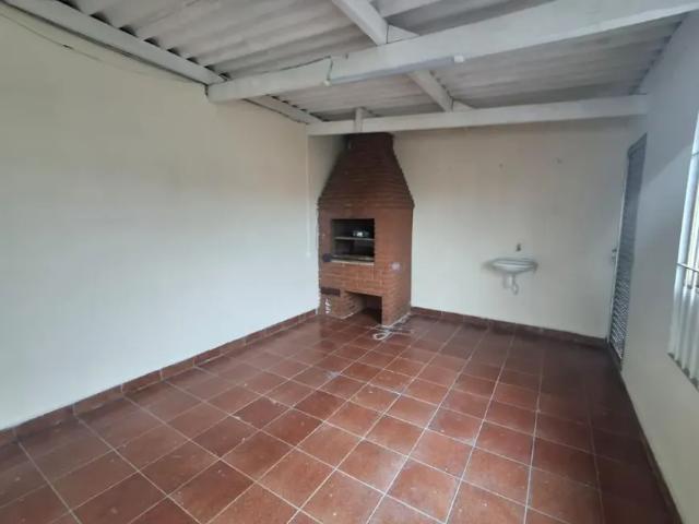 Casa aluguel em Américo Brasiliense