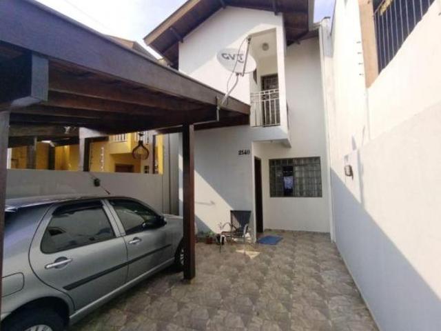 Casa venda em Região Geográfica Imediata de Londrina, Londrina