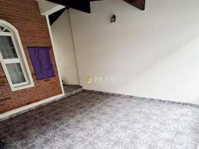 Casa venda em Região Imediata de Taubaté-Pindamonhangaba, Região Metropolitana do Vale do Paraíba e Litoral Norte