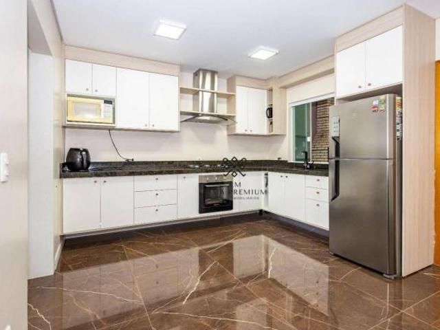 Casa venda em Núcleo Habitacional Nossa Senhora da Luz dos Pinhais, Curitiba