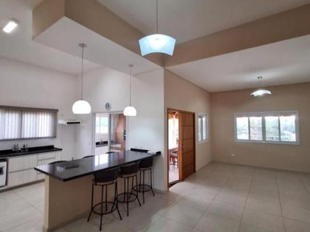 Casa venda em Região Imediata de São José dos Campos, Região Metropolitana do Vale do Paraíba e Litoral Norte