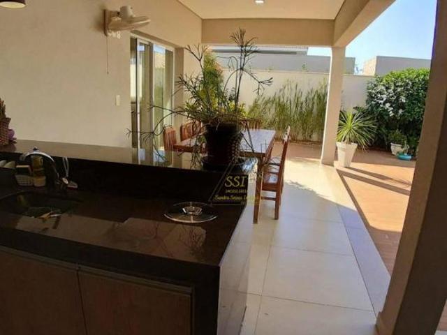 Casa venda em Jardim Samello Woods, Franca