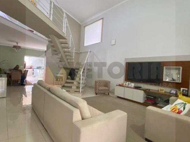 Casa venda em Região Imediata de Caraguatatuba-Ubatuba-São Sebastião, Região Metropolitana do Vale do Paraíba e Litoral Norte