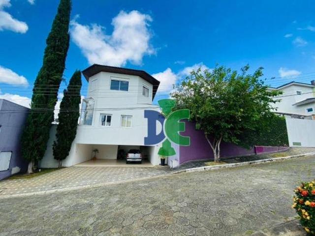 Casa venda em Região Imediata de São José dos Campos, Região Metropolitana do Vale do Paraíba e Litoral Norte