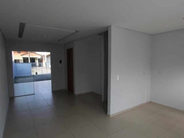 Casa aluguel em Iririú, Joinville