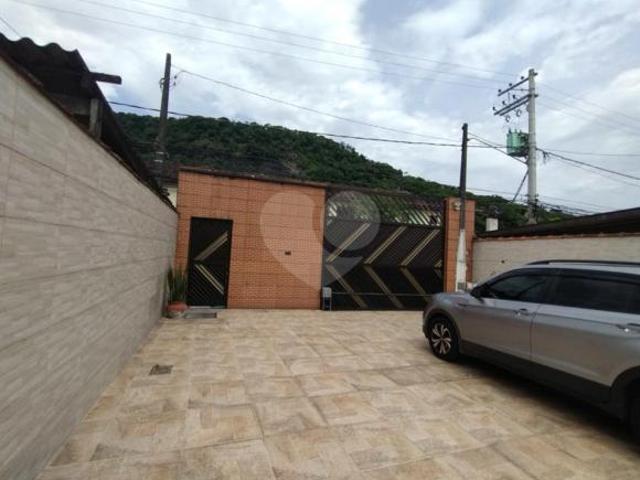 Casa venda em Região Imediata de Santos, Região Metropolitana da Baixada Santista