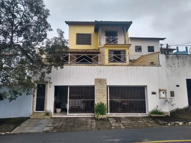 Sobrado venda em Resende, Resende