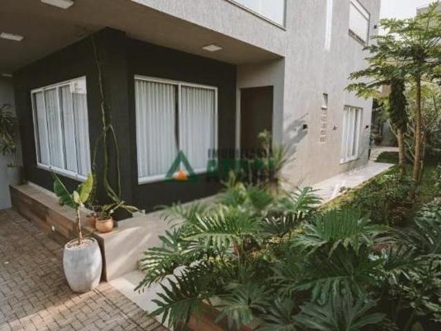 Casa venda em Região Geográfica Imediata de Londrina, Londrina