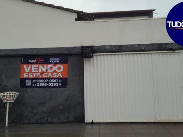 Casa venda em Região Geográfica Imediata do Distrito Federal, Região Integrada de Desenvolvimento do Distrito Federal e Entorno