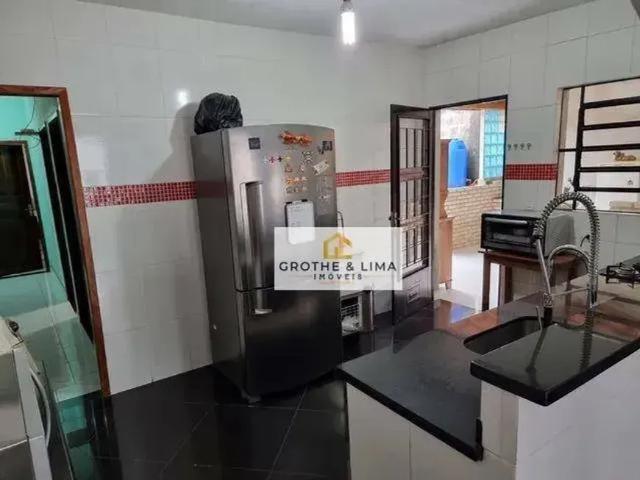 Casa venda em Região Imediata de São José dos Campos, Região Metropolitana do Vale do Paraíba e Litoral Norte
