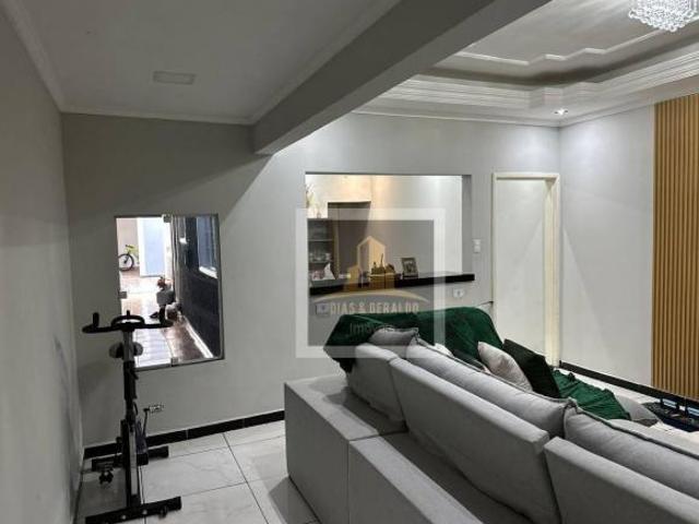 Casa venda em Região Imediata de São José dos Campos, Região Metropolitana do Vale do Paraíba e Litoral Norte