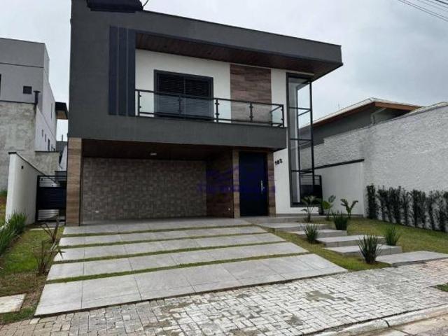 Casa venda em Região Imediata de São José dos Campos, Região Metropolitana do Vale do Paraíba e Litoral Norte