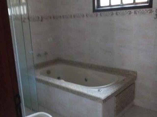 Casa venda em Região Imediata de Taubaté-Pindamonhangaba, Região Metropolitana do Vale do Paraíba e Litoral Norte
