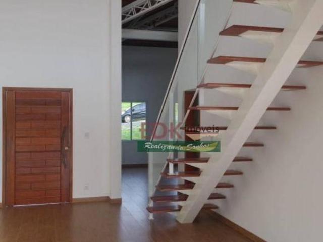 Casa venda em Região Imediata de Taubaté-Pindamonhangaba, Região Metropolitana do Vale do Paraíba e Litoral Norte