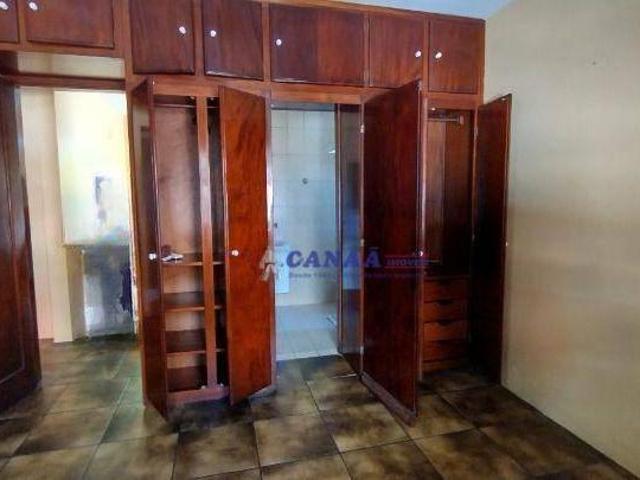 Casa venda em Jardim Heriquieta, Taboão da Serra