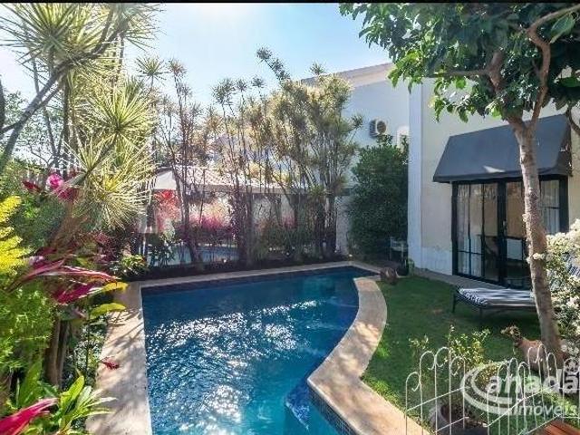 Casa venda em Centro Comercial e Empresarial Jubran, Barueri