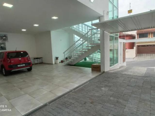 Sobrado venda em Poços de Caldas
