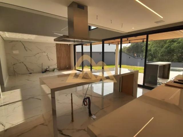 Sobrado venda em Poços de Caldas
