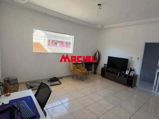 Casa venda em Região Imediata de São José dos Campos, Região Metropolitana do Vale do Paraíba e Litoral Norte